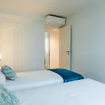3-br Steps From Palais Des Festivals
