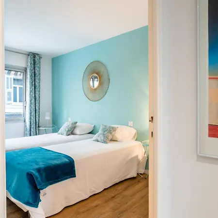 3-br Steps From Palais Des Festivals