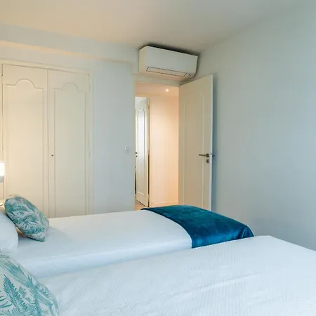3-br Steps From Palais Des Festivals