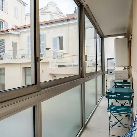3-br Steps From Palais Des Festivals Διαμέρισμα Κάννες