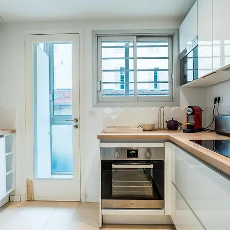 3-br Steps From Palais Des Festivals *