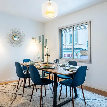 3-br Steps From Palais Des Festivals Apartamento