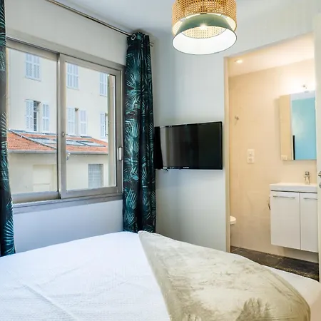 아파트 3-br Steps From Palais Des Festivals *