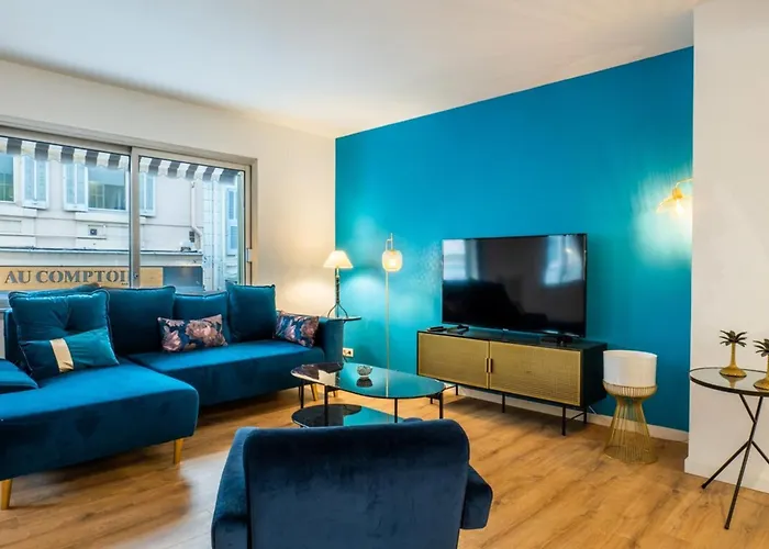 3-br Steps From Palais Des Festivals